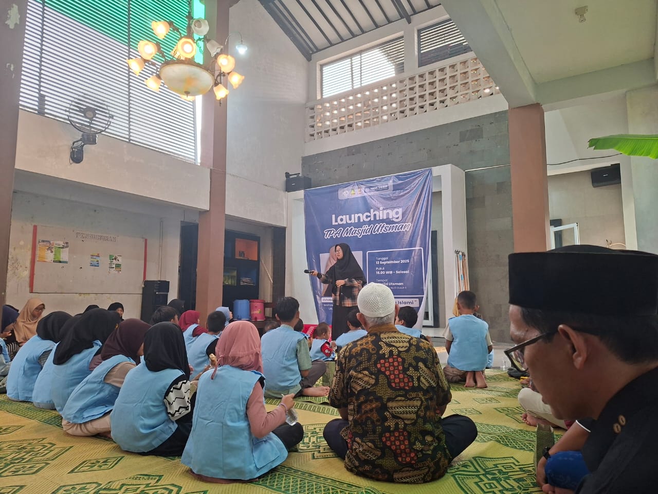 Mahasantri Shabran Launching TPA Masjid Utsman a Mahasantri Shabran Launching TPA Masjid Utsman a