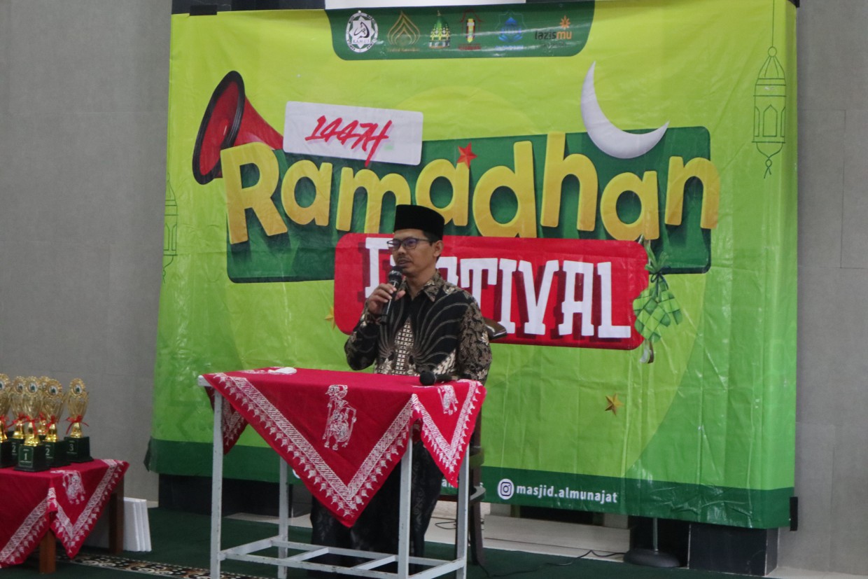 Semarak Ramadhan 1447 2026 Pondok Shabran UMS Ustadz Mutohharun Jinan Sambutan Semarak Ramadhan 1447 2026 Pondok Shabran UMS Ustadz Mutohharun Jinan Sambutan